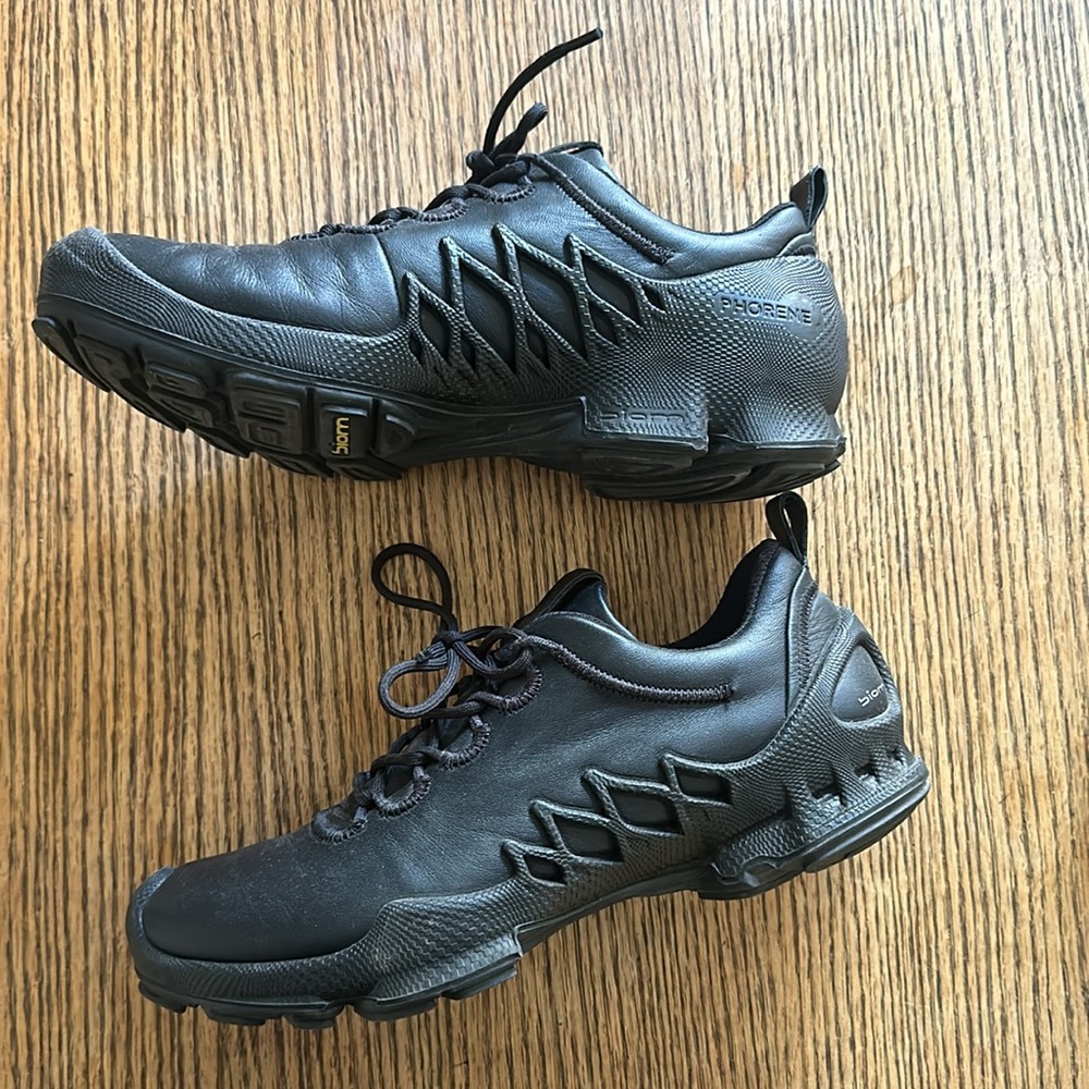 Ecco Biom 2024 trail 8.5 39 perfect NIB condition RAD style!